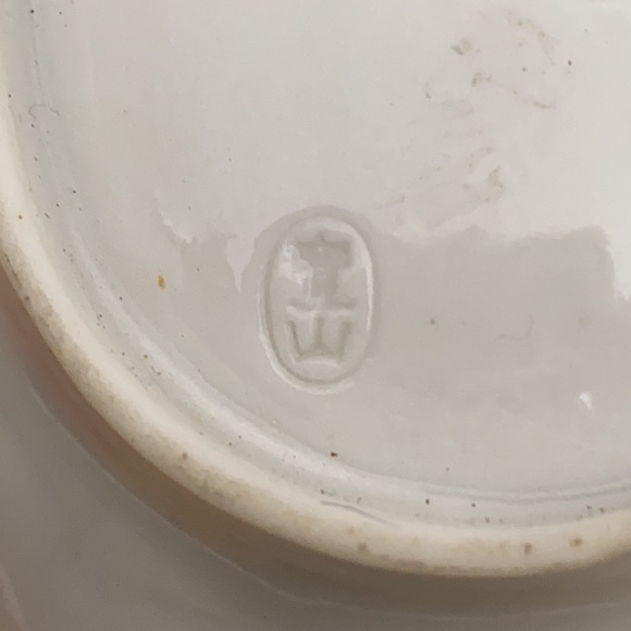 - Vintage Leaf Shaped Porcelain Neutral Hand Painted Floral Pattern Trinket Dish - Picture 6 of 6